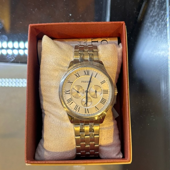 Men’s White Chronograph Pulsar Watch  PP6 159 - Picture 2 of 4